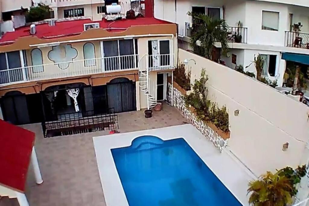 Blue Coast With Pool And Ocean View 10 To 35 P Сasa de vacaciones Acapulco